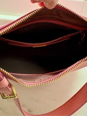 Pink Leather Shoulder Bag by Prada!